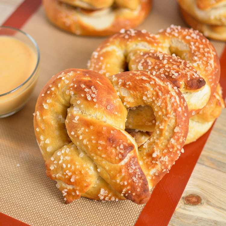 Soft Pretzels with Spicy Beer Cheese Sauce