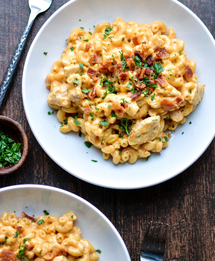Stovetop Mac and Cheese with Bacon and Chicken Recipe: a super cheesy, one-pot meal that's perfect for a weeknight!