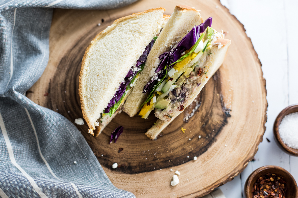 Take your sandwich game to the next level and jazz up your tuna salad! These tuna salad sandwiches are perfect for lunch OR dinner!