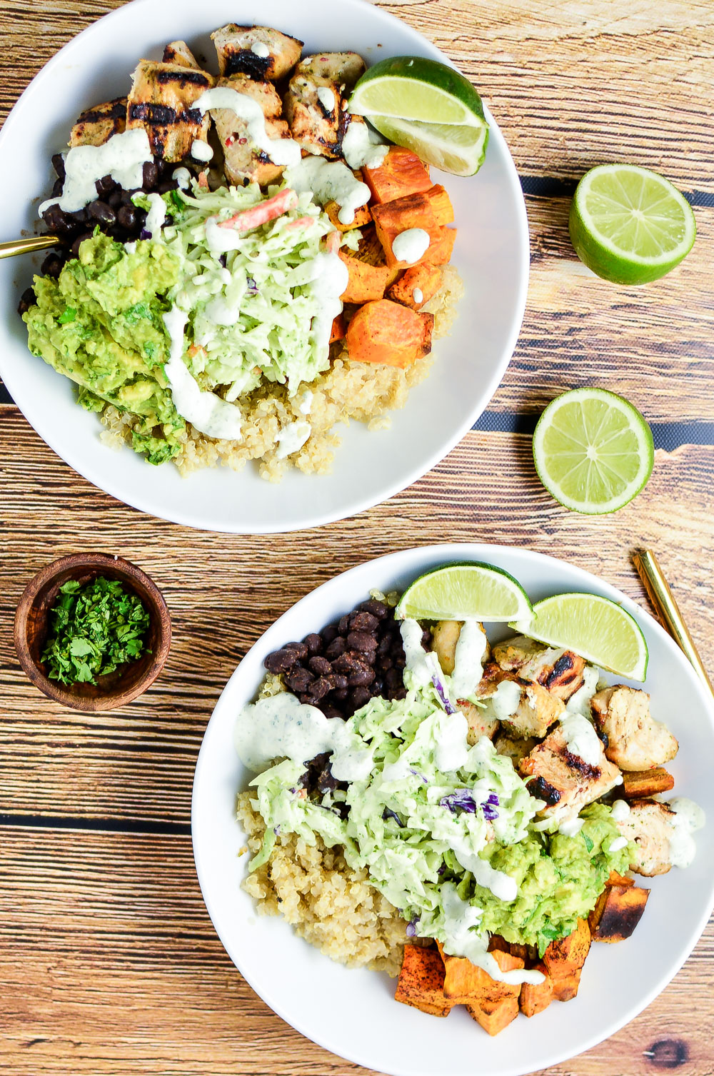 Cuban Chicken Quinoa Bowls are the perfect weeknight dinner recipe that packs a lot of flavor!