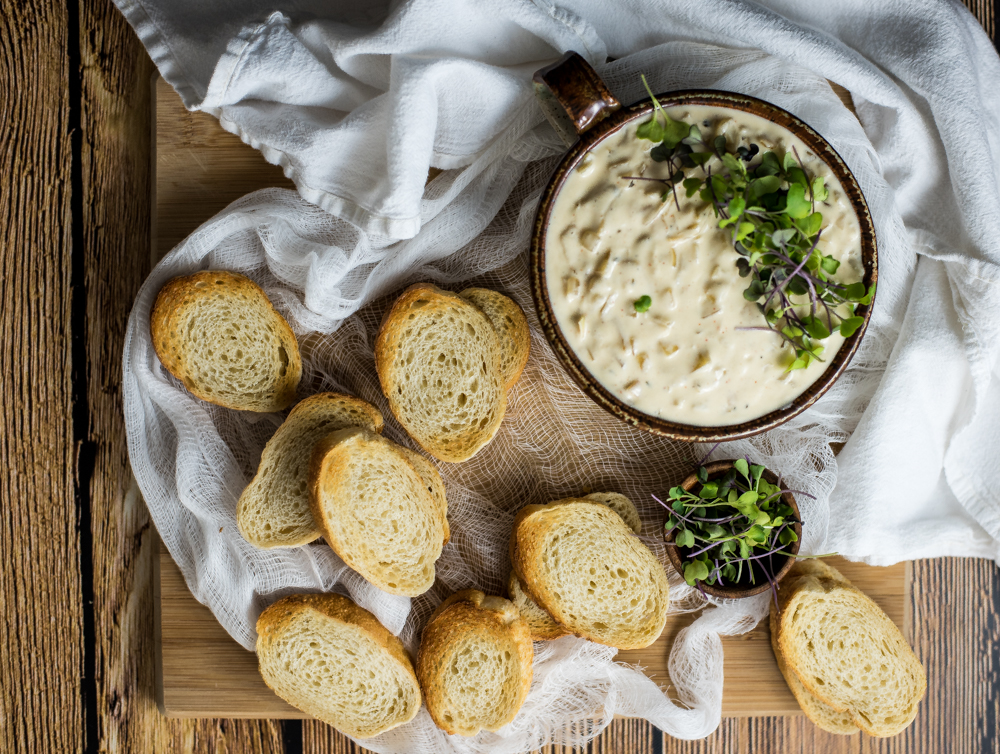 Slow cooker french onion soup dip is a fun take on french onion soup. It's perfect for a date night in or a game day party!
