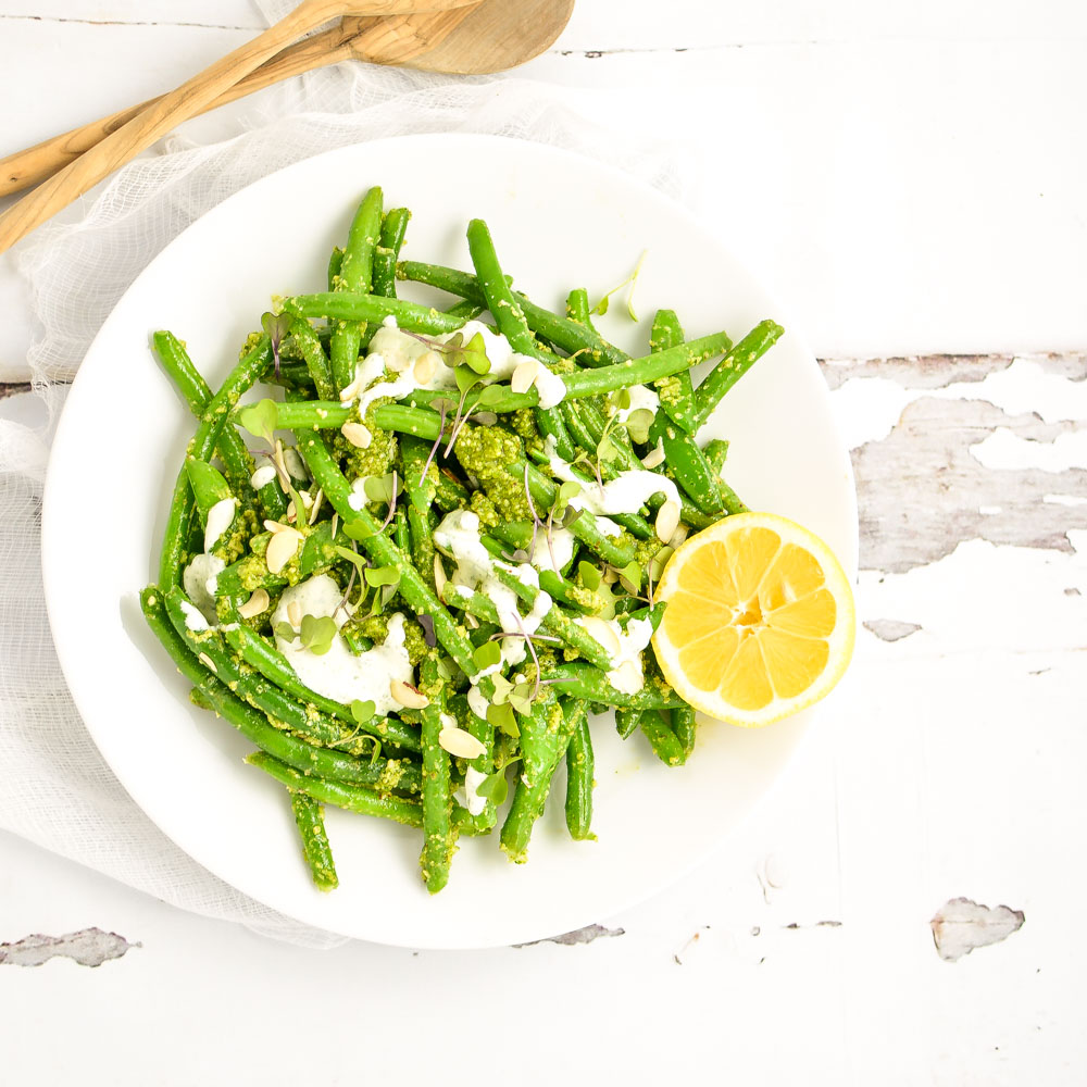 From steak to green beans and from cauliflower to kale, here are 20 summer green garden salads! Add them to your menu plans ASAP!