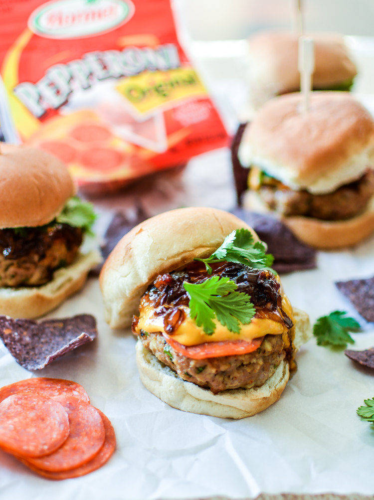 Recipe for Smoky Pepperoni Turkey Sliders with Bacon Jam and Queso | www.cookingandbeer.com