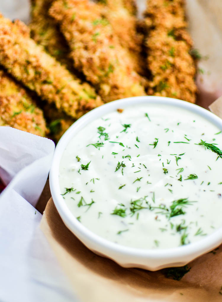 Oven-Fried Pickles with Homemade Dill Buttermilk Ranch | www.cookingandbeer.com