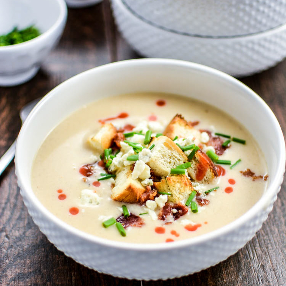 From bisques to stews and chowders to vegetable, here are 26 soup recipes that are perfect autumn! Add these recipes to your fall menu plans ASAP!